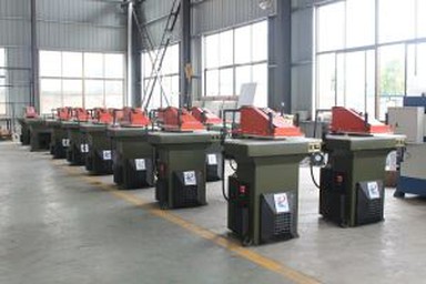 Hüdrauliline pöördvarre lõikamismasin, klõpsamismasin, lõikepress