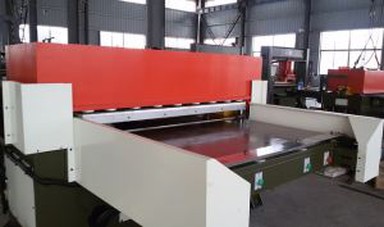 Kahe küljega kuumtöötlemismasin, lõikamine Lõikamismängu vajutamine, soojendamine ja pitseerimine