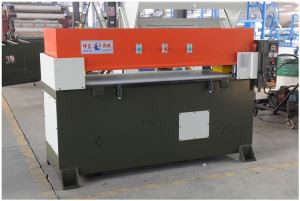 Ühekordsed sussid die lõikamispress masin