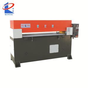 Hüdrauliline lennukite lõikamismasin